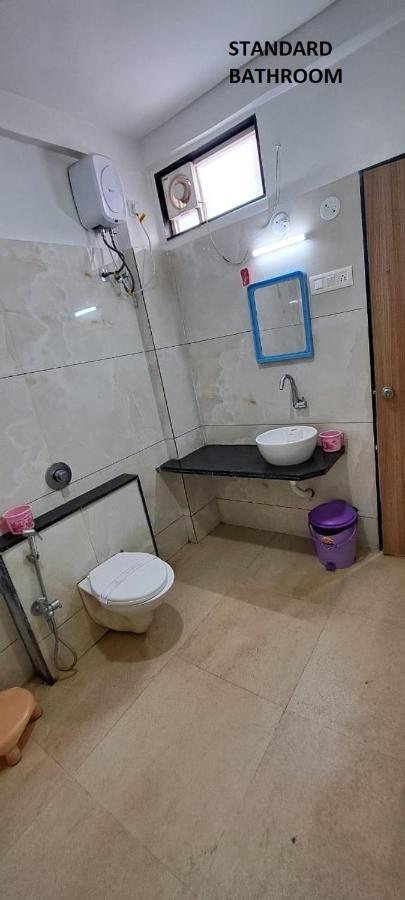 Hotel Aaditya Palace Bhusawal Екстер'єр фото